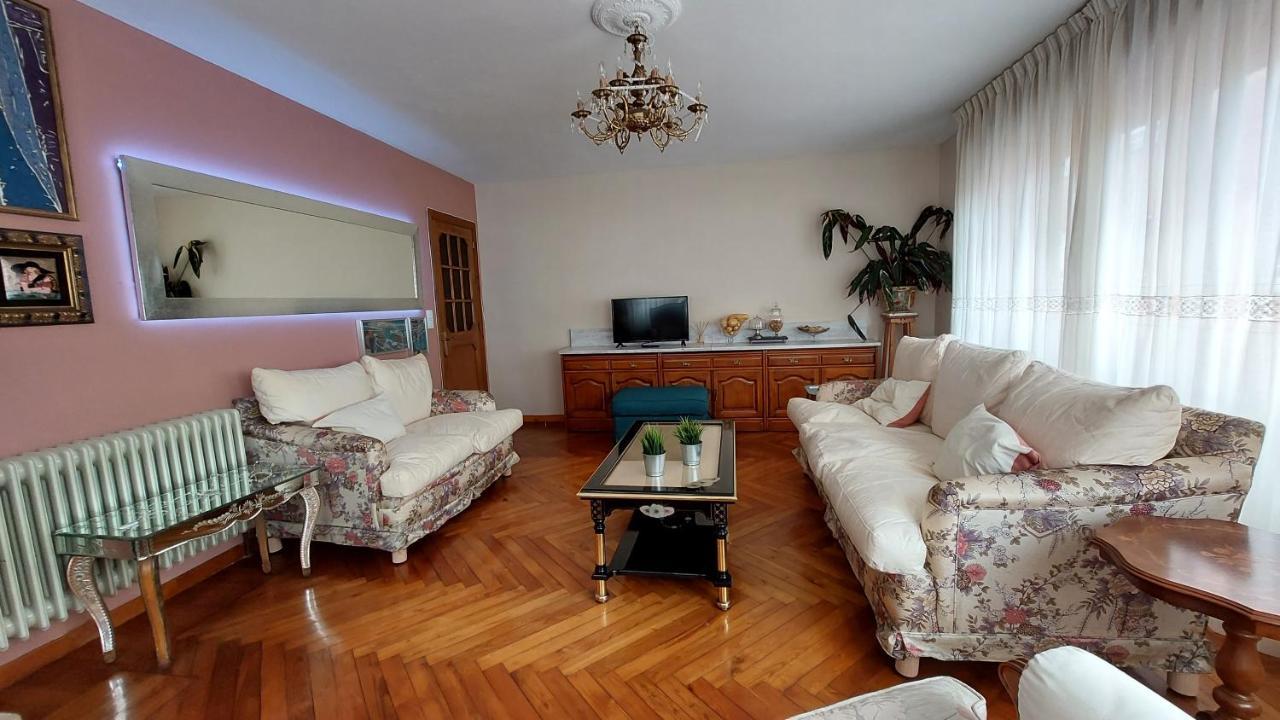 Villa Isabel 2 Llaves Арриондас Экстерьер фото